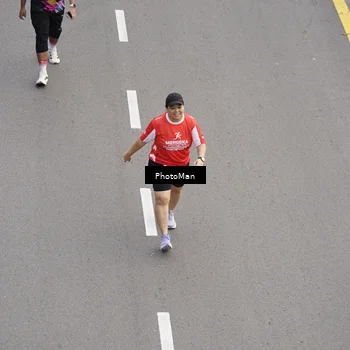 Runner Photo 8094007