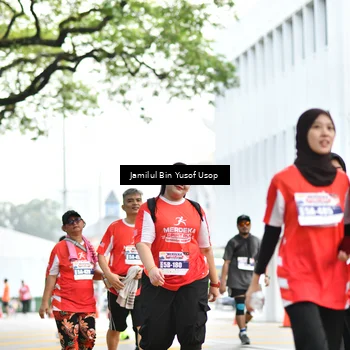 Runner Photo 8094019