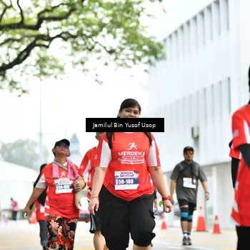 Runner Photo 8094021