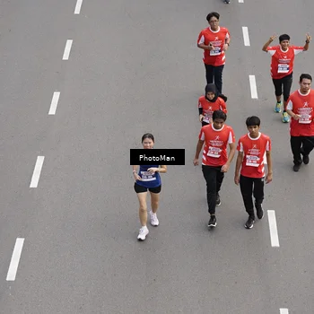 Runner Photo 8094053