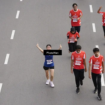 Runner Photo 8094076