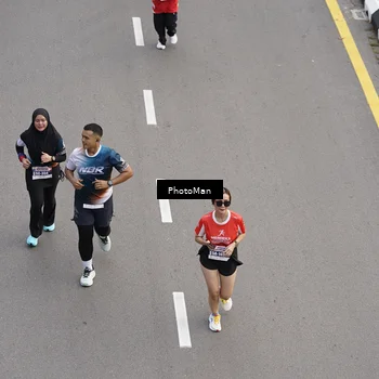 Runner Photo 8094077