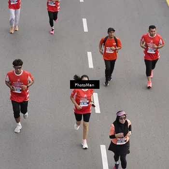 Runner Photo 8094100