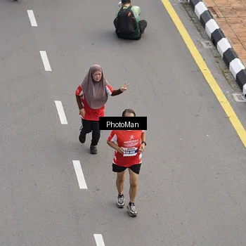 Runner Photo 8094122
