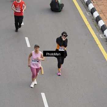 Runner Photo 8094136