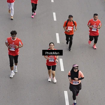 Runner Photo 8094137