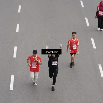 Runner Photo 8094160