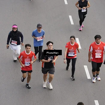 Runner Photo 8094174