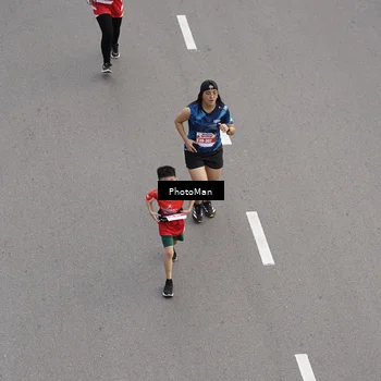 Runner Photo 8094199