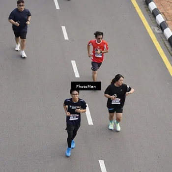 Runner Photo 8094230