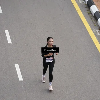 Runner Photo 8094235