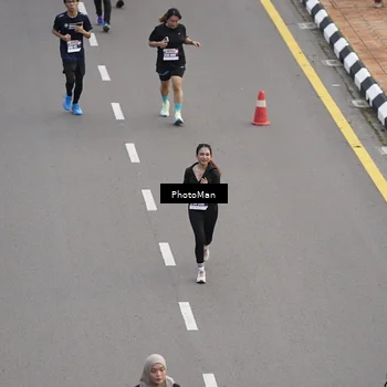 Runner Photo 8094247
