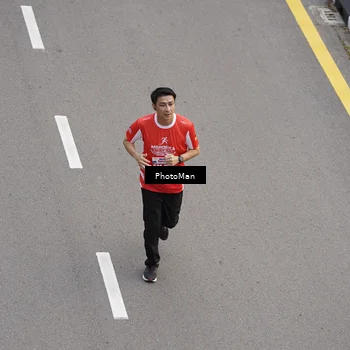 Runner Photo 8094276