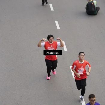 Runner Photo 8094282