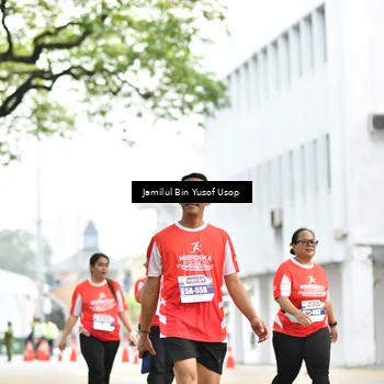 Runner Photo 8094285