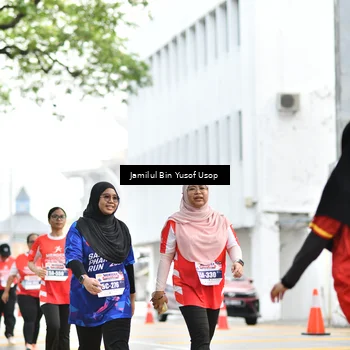 Runner Photo 8094319