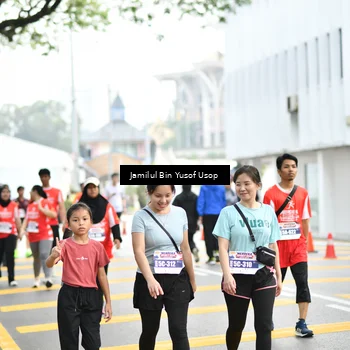 Runner Photo 8094343