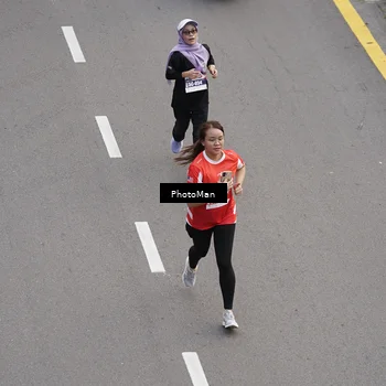 Runner Photo 8094386