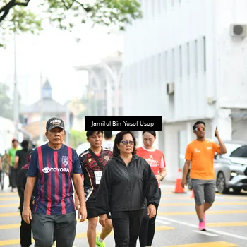 Runner Photo 8094399