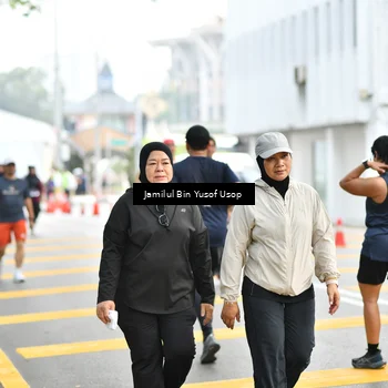 Runner Photo 8094415