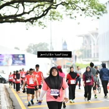 Runner Photo 8094430