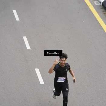 Runner Photo 8094447