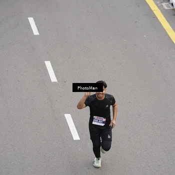 Runner Photo 8094449