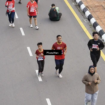 Runner Photo 8094458