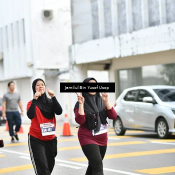 Runner Photo 8094459