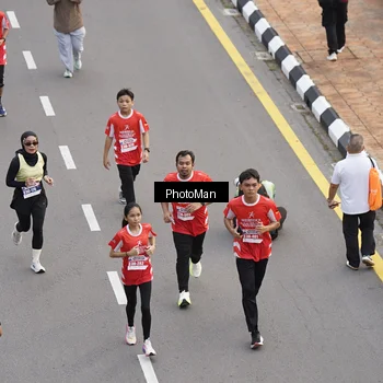 Runner Photo 8094475