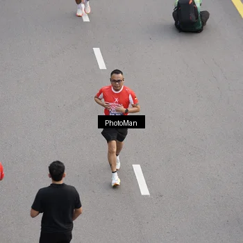 Runner Photo 8094480