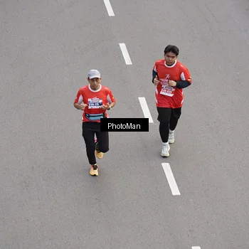 Runner Photo 8094516