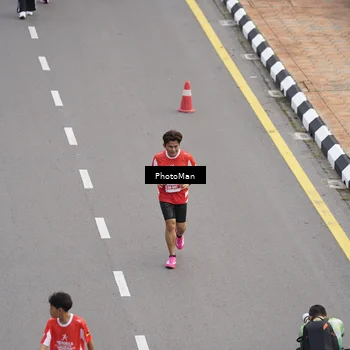 Runner Photo 8094546