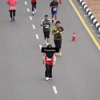 Runner Photo 8094549