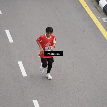 Runner Photo 8094553