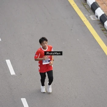 Runner Photo 8094559