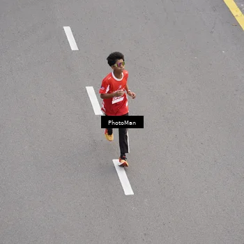 Runner Photo 8094579