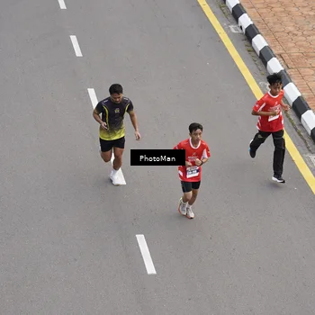 Runner Photo 8094596