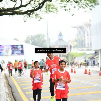 Runner Photo 8094617