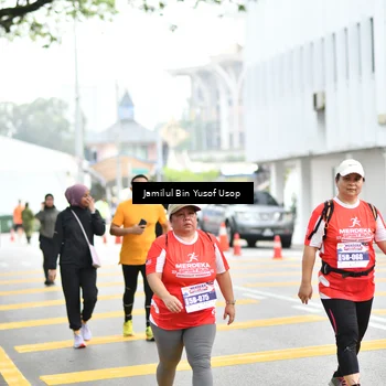 Runner Photo 8094618