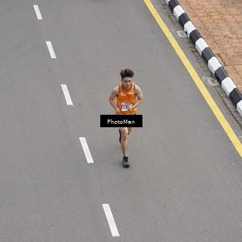 Runner Photo 8094642