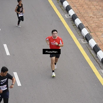 Runner Photo 8094662