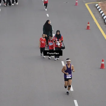 Runner Photo 8094714