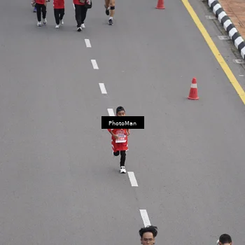 Runner Photo 8094717