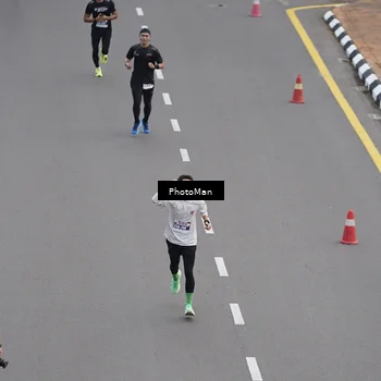 Runner Photo 8094751