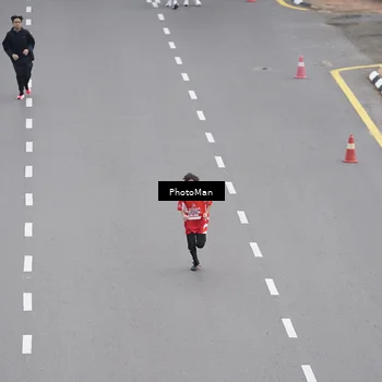 Runner Photo 8094765