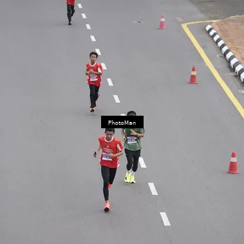 Runner Photo 8094771