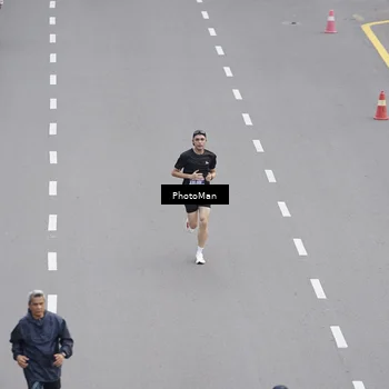 Runner Photo 8094774