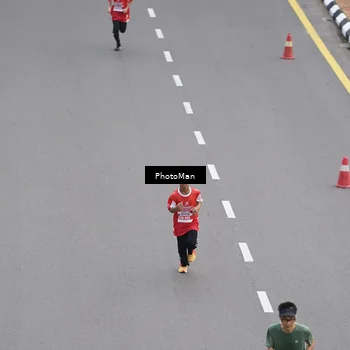 Runner Photo 8094775