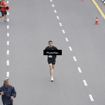 Runner Photo 8094778